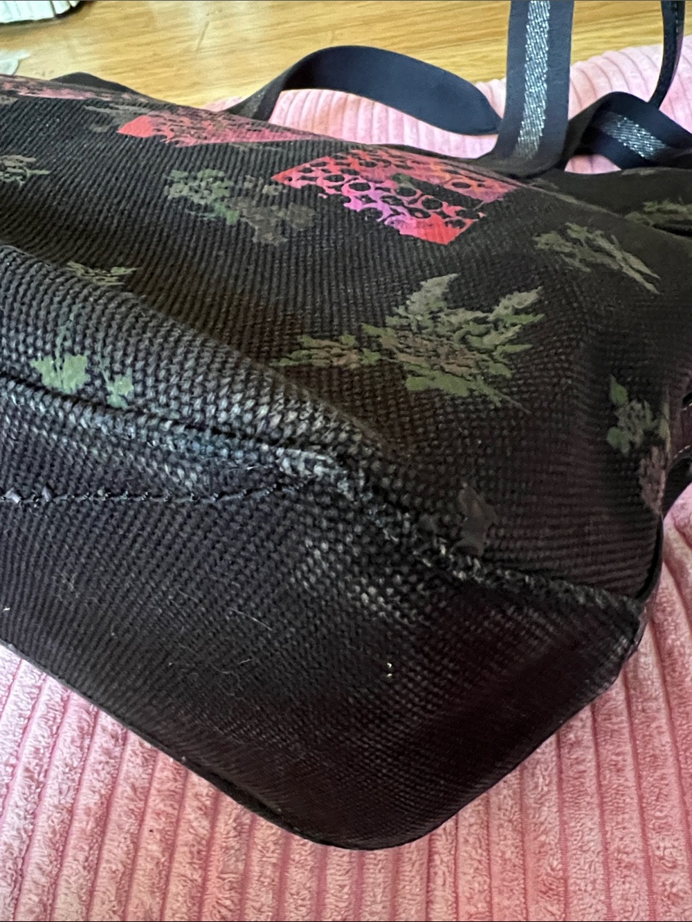 Coach x Jason Naylor LOVE Tote - Picture 9 of 16